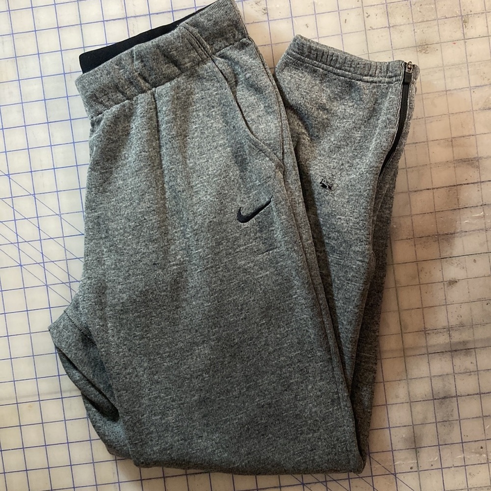 Nike Dri-Fit Joggers Sz M